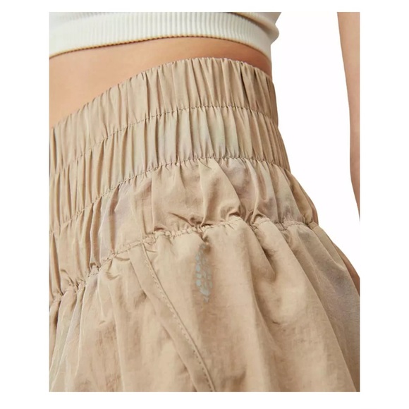 NWT Free People Movement Women’s The Way Home Shorts Lightweight - Picture 4 of 6